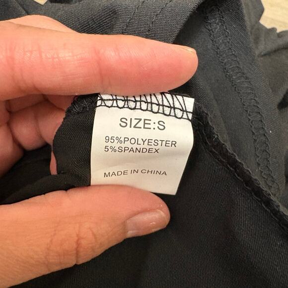 NWT Rosio USA Woman’s Gray Romper One-piece /Bathing Suit Cover up Small - Picture 5 of 6